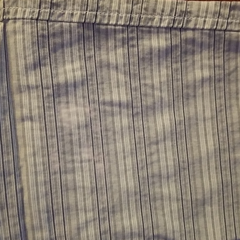 Kenneth Cole Shorts - Picture 2 of 4